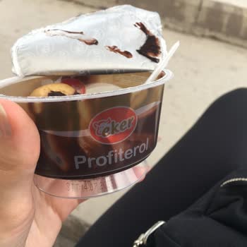 Eker Profiterol Küflü Çıktı