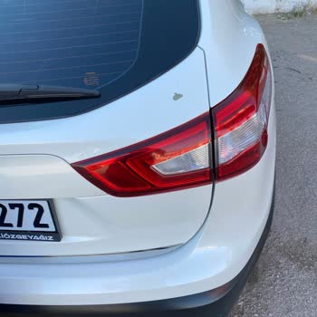 Nissan Kaput Ve Bagaj Kısmında Boya Kavlaması Sorunu