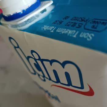 İçim Süt Kutuları Defolu