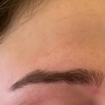 Gratis Beauty'te Kaş Aldırma Sorunu