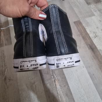 Converse Kalitesizliği, Çok Çabuk Yıpranma