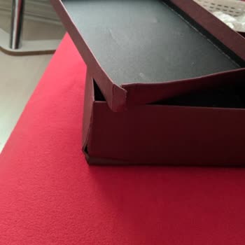 Sürat Kargo Kargo Zedelenmesi Ürünlerin Kırılması