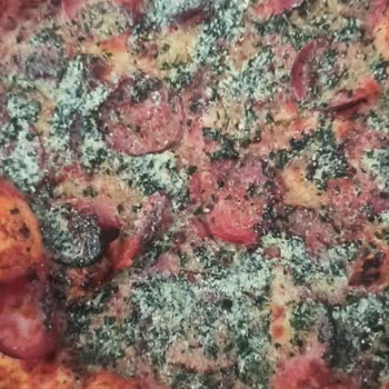 Domino's Pizza Çok Çok Çoooook Fazla Sarımsak Sosu Dökülmesi