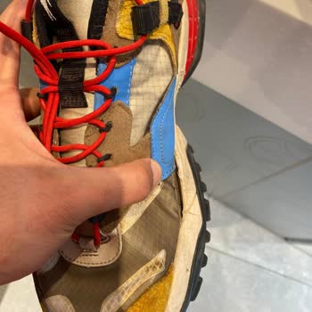 Sneaks Up Sneak UP'ın Ayakkabı İadesinde Çıkardığı Zorluk Ve Yanlışları.