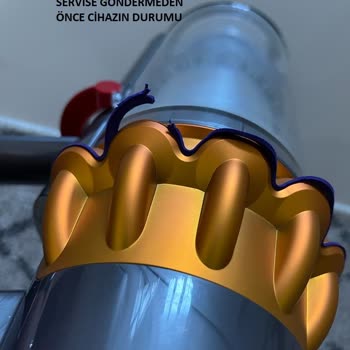 Dyson V15 Sağı Solu Kopan Süpürge