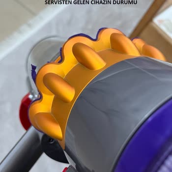 Dyson V15 Sağı Solu Kopan Süpürge