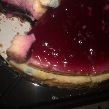 A101 Frambuazlı Cheesecake Aldığım Ürün Küf Attı