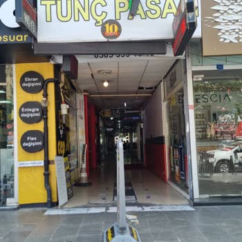 Auto Home Car Rental Ödemesi Yapılan Aracımız İçin Extra Ücret Talep Ettiler