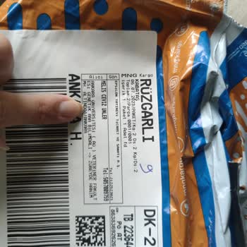 MNG Kargo Kabataş Şubesi Sisteme Yanlış Adres Giriyor. Ve Düzeltmiyor.