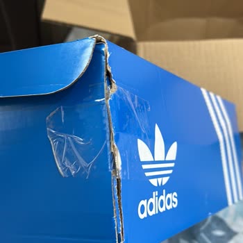 Sporalisverisim.com Yırtık Kutuyla Gelen Ürün