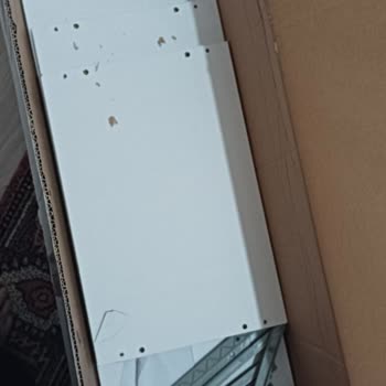 A101 6 Çekmeceli Saklama Dolabı Kırık Geldi