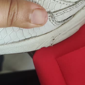 Skechers Ayakkabının Erken Yırtılması