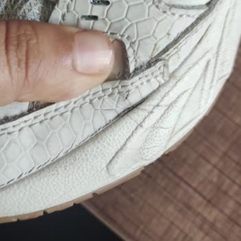 Skechers Ayakkabının Erken Yırtılması