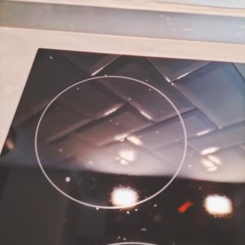 Arçelik Dokunmatik Ocak Çizilmesi