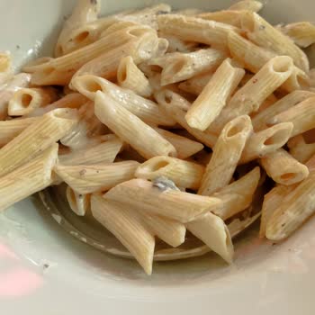 Weekend Live Food Mantarlı Makarna Deneyimim