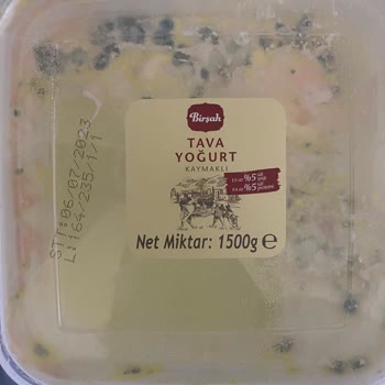 Birşah A101'den Aldığım Yoğurt Son Kullanma Tarihi Geçmeden Küflendi