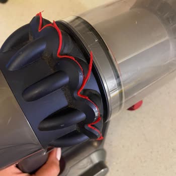 Dyson Düşün V15 Detect