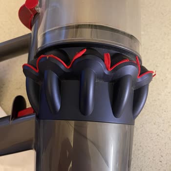 Dyson Düşün V15 Detect