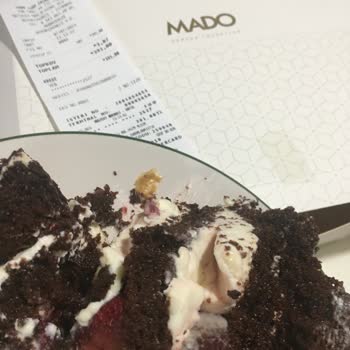 Mado Küflü Ürün Satışı Yapıyor