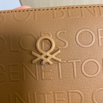 Benetton Cüzdan Amblemi Soyuldu