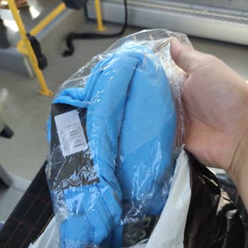 Slazenger Farklı Bir Ürün Gönderimi Yapılıyor