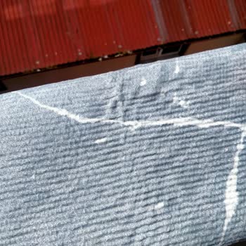 Simenteks Sorumsuzluğu Halı Aldım Sorun Oldu Şu An Asla İlgilenmiyor