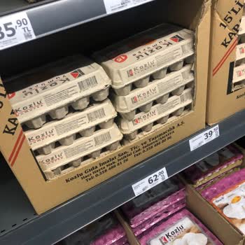 A101 Tarihi Geçmiş Yumurta Satılıyor
