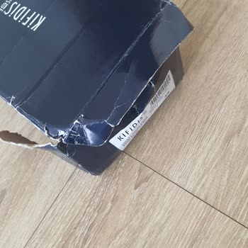 Kifidis Hasarlı Kutu & Kullanılmış Terlik Gönderdi. Ulaşılamıyorlar