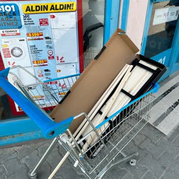A101'den Alınan Masif Ayakkabılık!