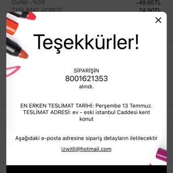 Sephora Hediye Vereceğiz Diye Alışveriş Yaptırıp Hiçbir Hediye Yollamıyorlar.