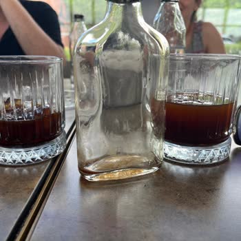Beykoz Belediyesi Gümüşsuyu Kafe Garsonun Üslupsuz Tavrı