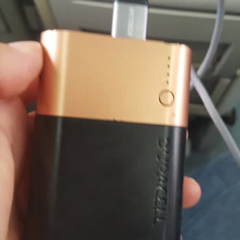 Duracell Powerbank Çalışmıyor. Şarj Oluyor Ama Şarj Etmiyor.