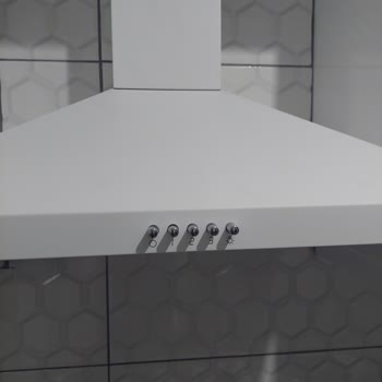 Ferre Davlumbaz Filtresi Serviste Olmadığından 3 Haftadır Bekliyoruz