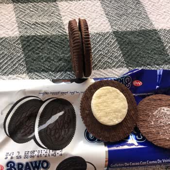 Anı Bisküvi Krema Koymayı Unutmuş