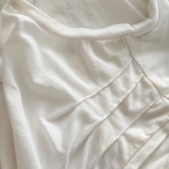 Mavi Beyaz Tshirt Yıkandı Rengi Attı