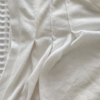 Mavi Beyaz Tshirt Yıkandı Rengi Attı