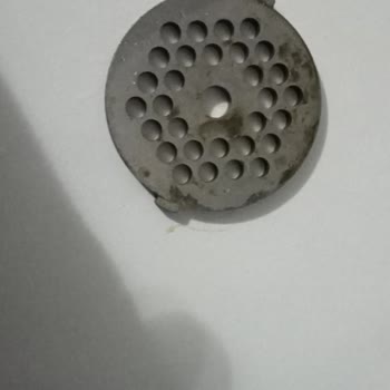 A101 Et Makinesi Parçası Hasarlı