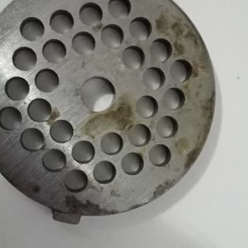 A101 Et Makinesi Parçası Hasarlı