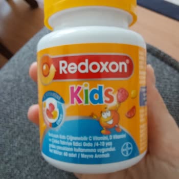 Redoxon Kids Vitamin Çiğnemene Tabletleri İçinde Siyah Tortular Var