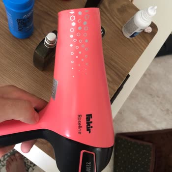 Fakir Kurutma Veya Fön Makinesi