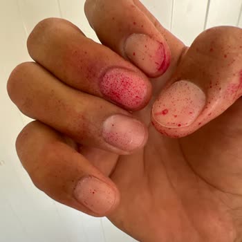 Akçalı Sprey Boya Sprey Boya Uçları Çok Çabuk Kırılıyor