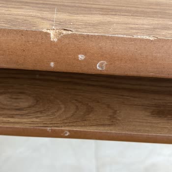 Kelebek Mobilya Park Vera AVM'den Alınan Kusurlu Mutfak Masası Takımı