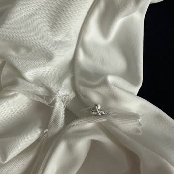 @Zara Zara Onlinedan Yaptığım Alışverişte Defolu Ürün Gönderildi!