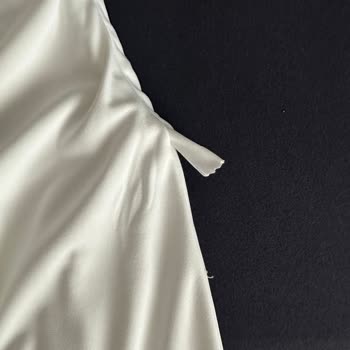 @Zara Zara Onlinedan Yaptığım Alışverişte Defolu Ürün Gönderildi!