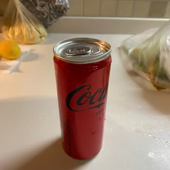 Coca-Cola Zero Kutusunda Sızıntı