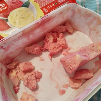 Algida Dondurmada Kıl Çıktı