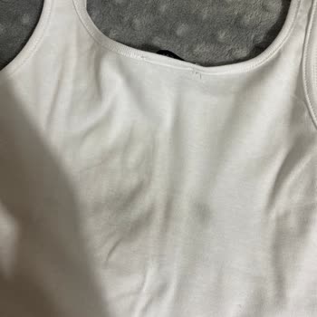 LC Waikiki Beyaz Askılı Atlet Aldık Ürün Lekeli