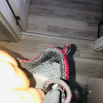 Greyder Garantili Sattığı Ayakkabıyı Kabul Etmedi.