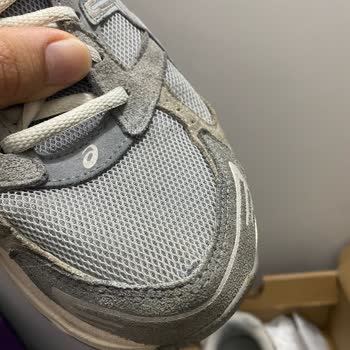 Asics Kalitesiz Ve Hatalı Ürününün Arkasında Durmuyor