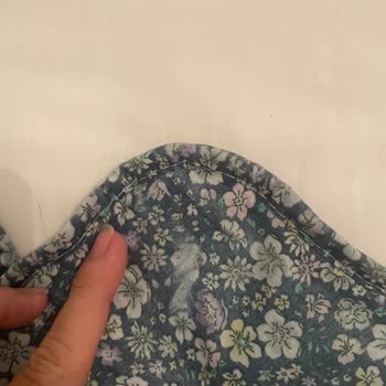 English Home Yatak Örtüsü Ve Yastık Kılıfları Sorunu